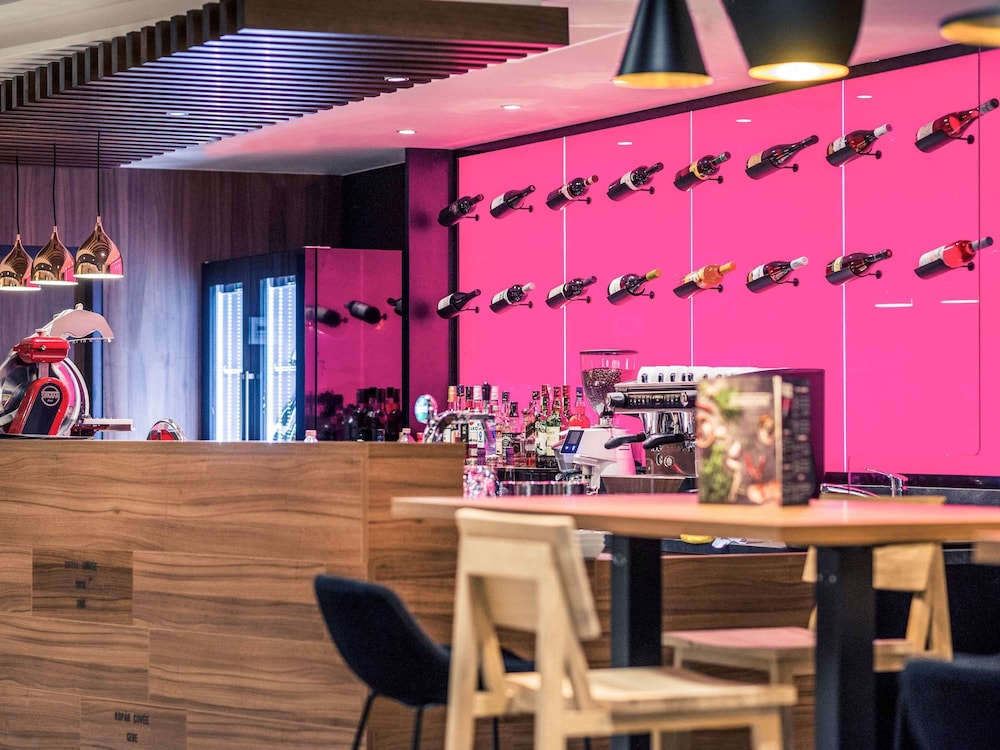 מזון ומשקאות