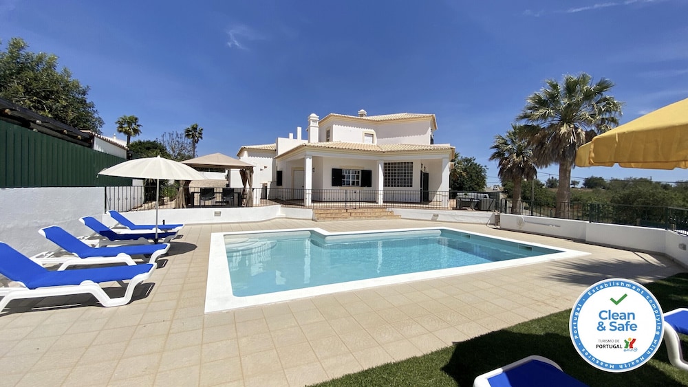 Abby by Check in Portugal in Albufeira, Portugal