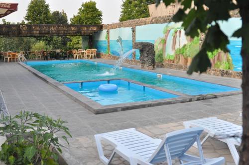 Mayisyan Kamurj Hotel — Ijevan — photo 2