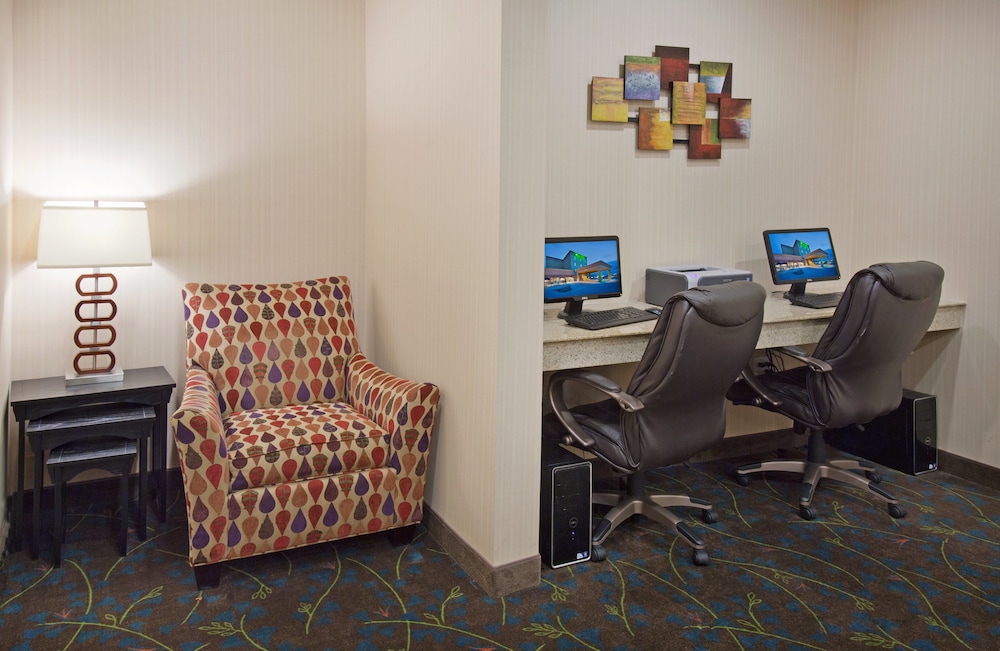 Holiday Inn Lincoln Southwest by IHG - photo 12