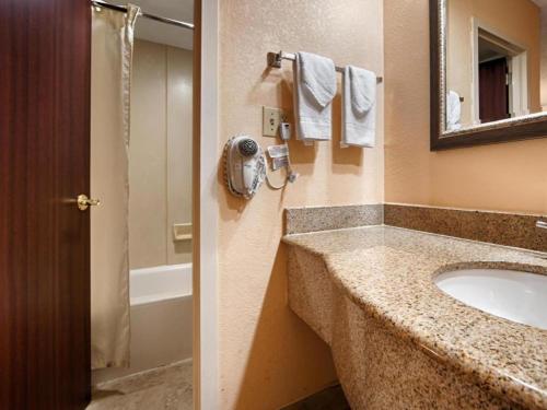 Best Western Spanish Quarters Inn - photo 13