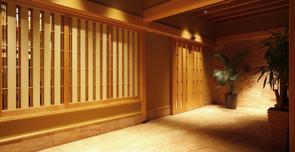 Hotel New Awaji — Sumoto — photo 2