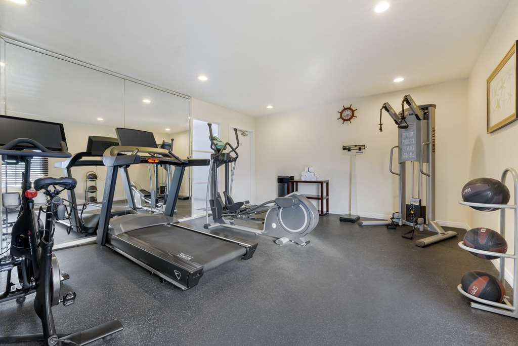 Best Western Plus Marina Shores Hotel - photo 7