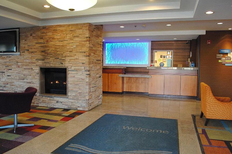Fairfield Inn and Suites by Marriott Indianapolis East - photo 14