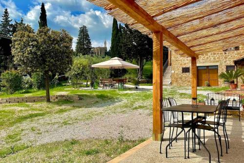 Podere Casa Rossa a Pienza — 4-Star Luxury Hotel in Pienza, Italy