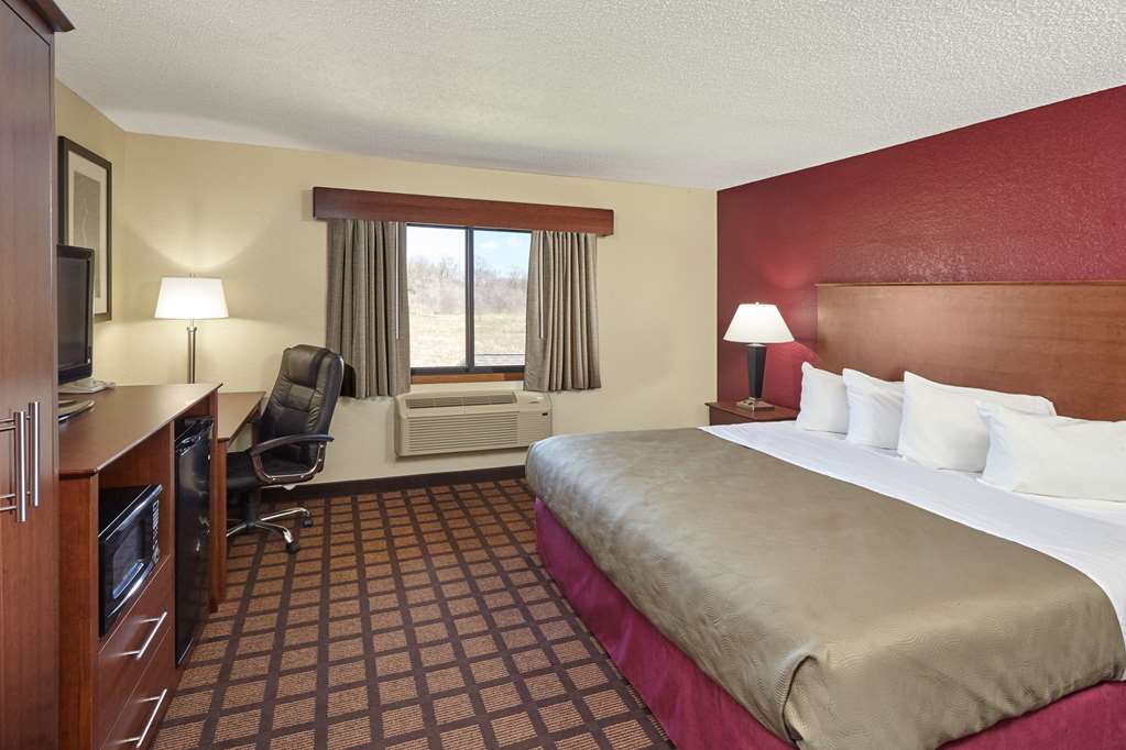 AmericInn by Wyndham Burlington - photo 12
