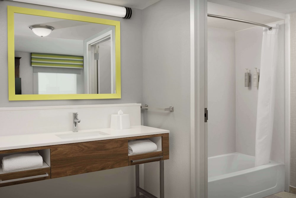 Hampton Inn & Suites Orlando North Altamonte Springs - photo 24
