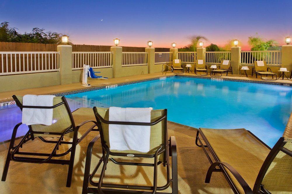 Candlewood Suites Corpus Christi Naval Base Area by IHG - photo 14