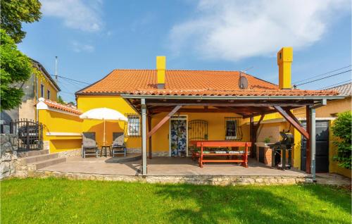 Nice Home In Cernik With Kitchen — 5-Star Luxury Hotel in Cernik, Croatia
