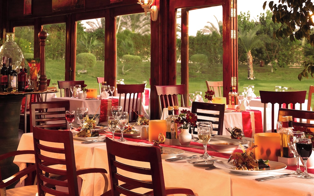 מזון ומשקאות