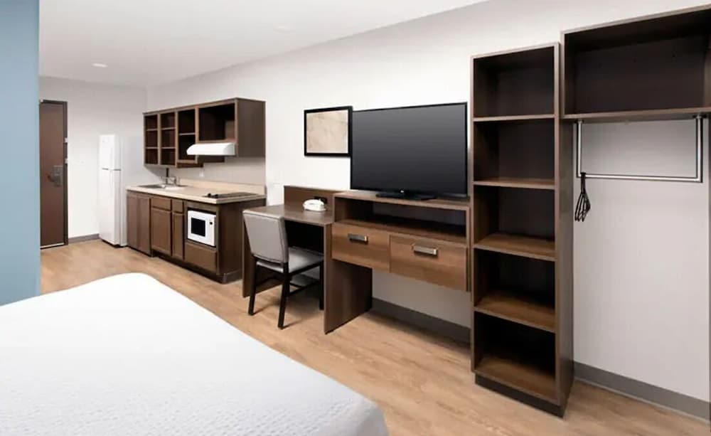 WoodSpring Suites Hermitage Nashville Airport - photo 18