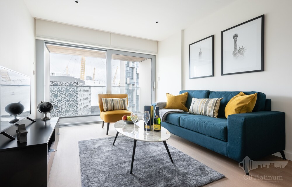 Platinum Apartment next to O2 Arena — 4-Star Luxury Hotel in London, United Kingdom