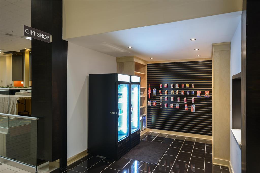 Wyndham Columbus - photo 39