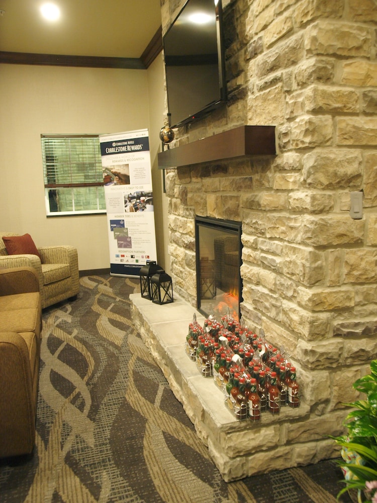 Cobblestone Inn & Suites Vinton - photo 6