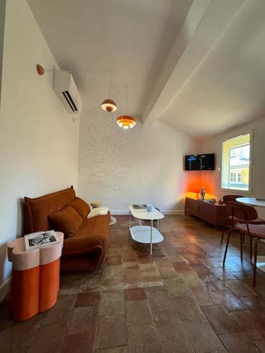 Design T2 Climatisation Coeur Centre Ville Cours Mirabeau in Aix-En-Provence, France