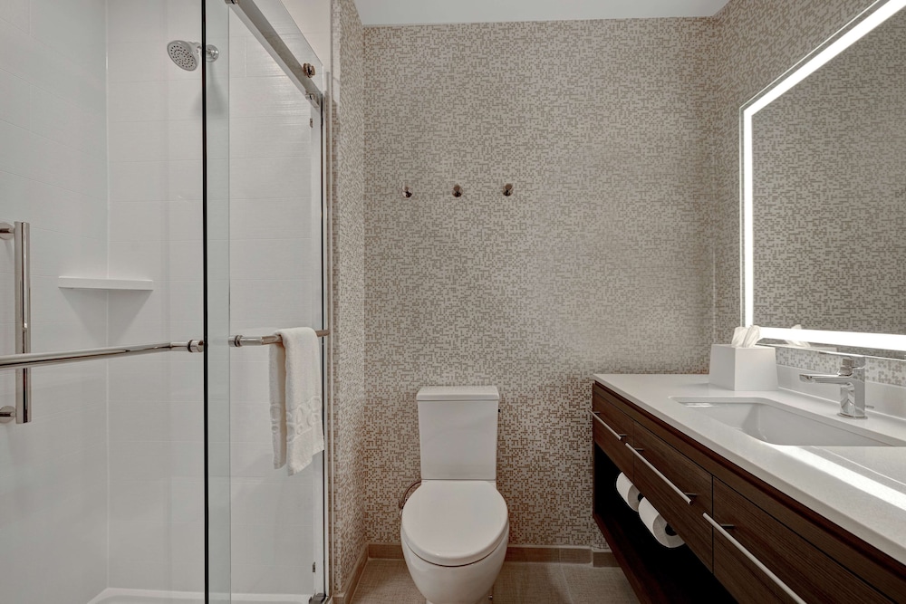Home2 Suites by Hilton Lincolnshire Chicago - photo 32