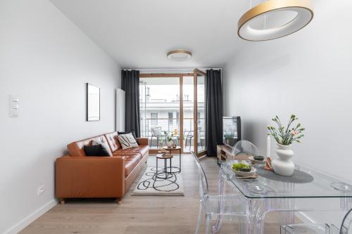 SuperApart Domaniewska apt 120 Parking — 4-Star Luxury Hotel in Warsaw, Poland
