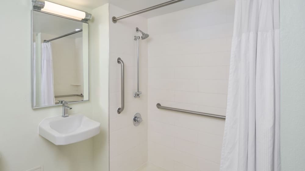 Delta Hotels by Marriott West Palm Beach - photo 12