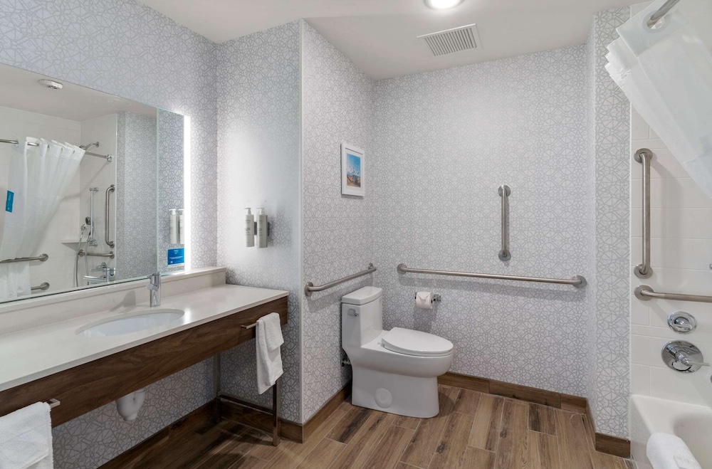 Hampton Inn by Hilton Colorado Springs Northeast - photo 19