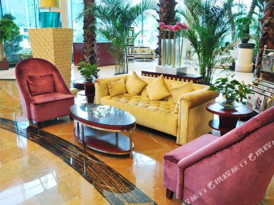 Grand Golden Dragon Hotel in Fuding, People's Republic of China