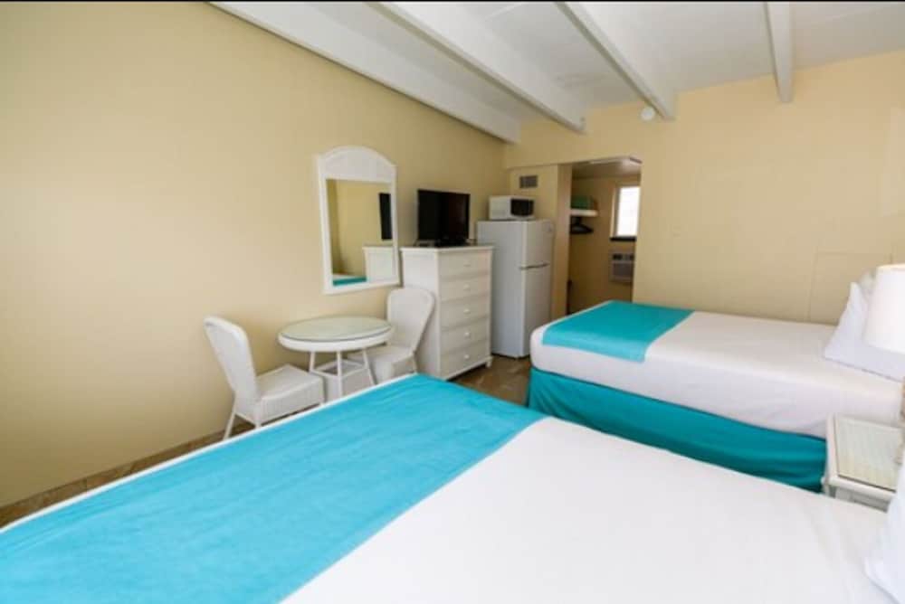 Aztec Motel - photo 11