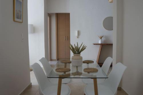 Central Delight — 4-Star Luxury Hotel in Chalkida, Greece