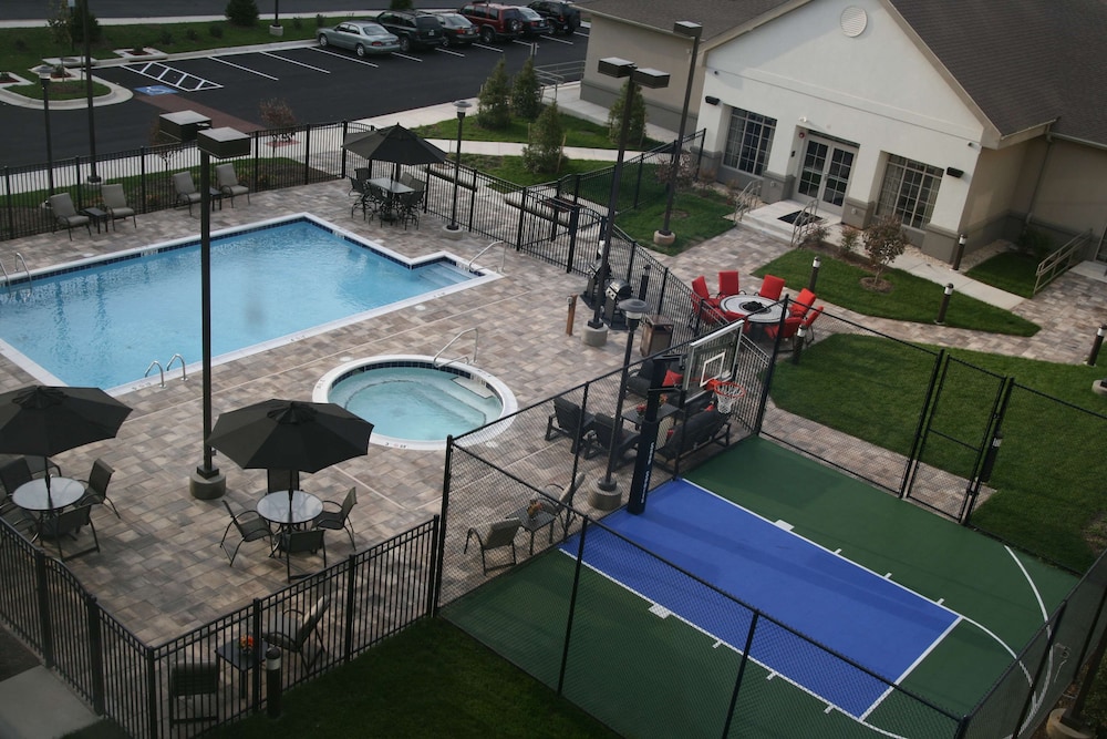 Homewood Suites by Hilton Leesburg - photo 28