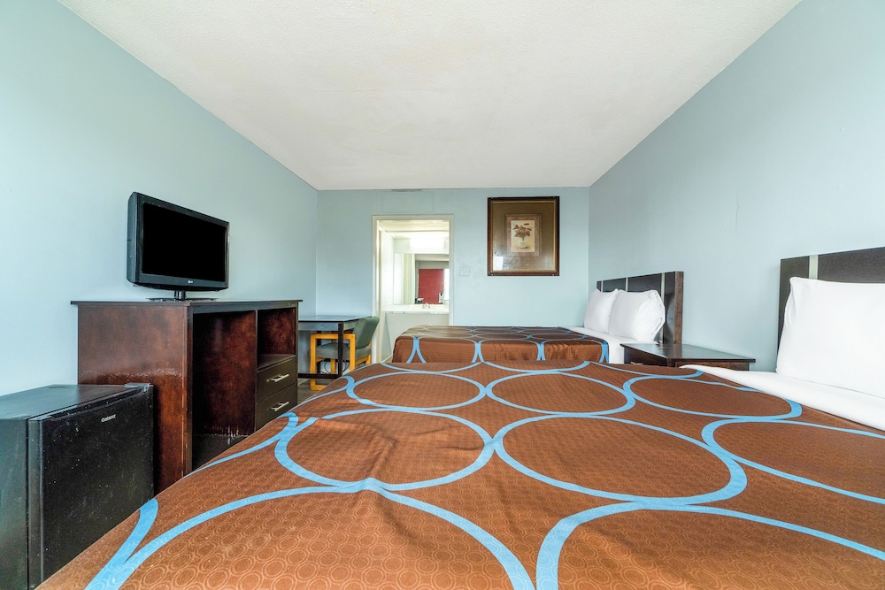 Lamplighter Inn By OYO Independence - photo 49