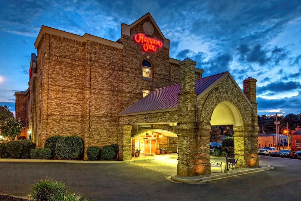 Hampton Inn Newberry Opera House - photo 25