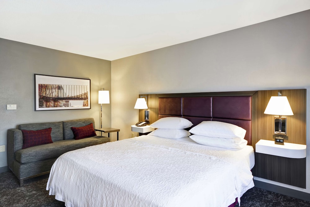 Hampton Inn & Suites Columbus Easton Area - photo 21