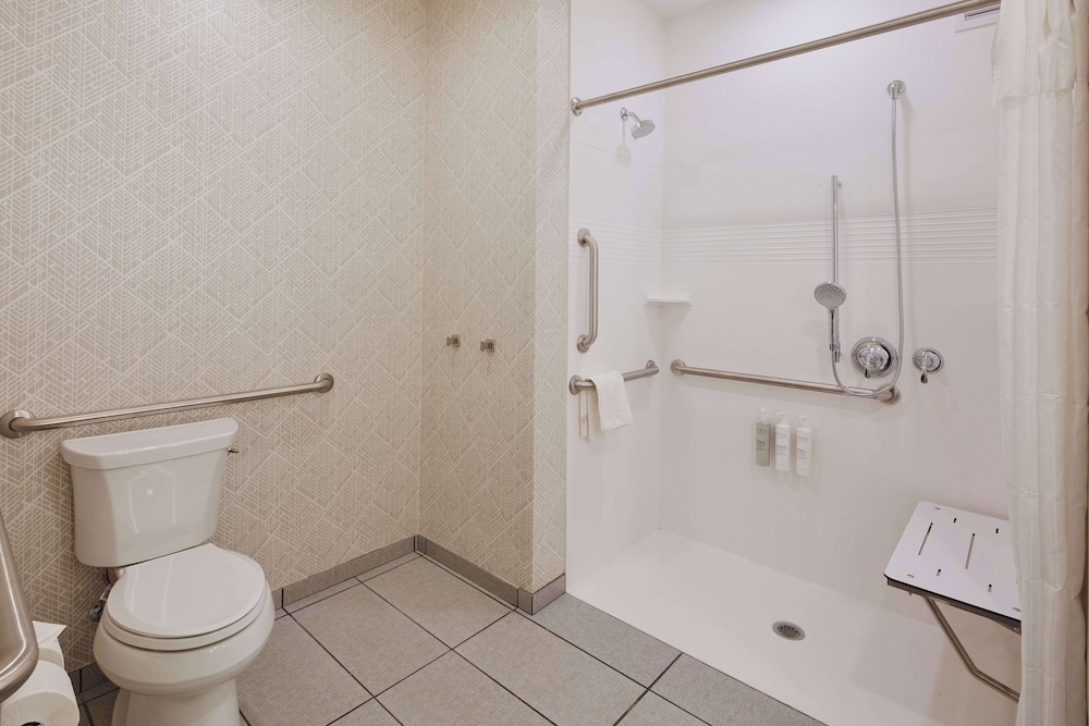 Home2 Suites by Hilton Sacramento at CSUS - photo 43