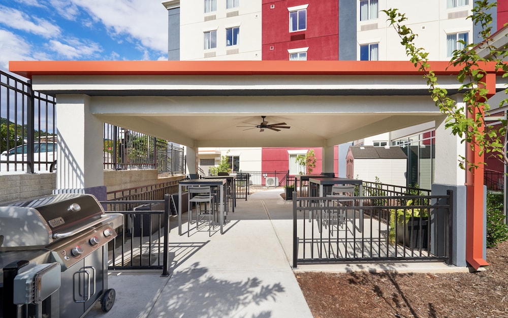 Candlewood Suites Asheville Downtown by IHG - photo 49