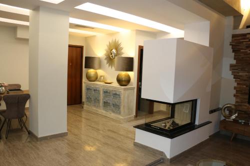 Exzellent ApartAthens 120qm near Metro M2 — 4-Star Luxury Hotel in Athens, Greece