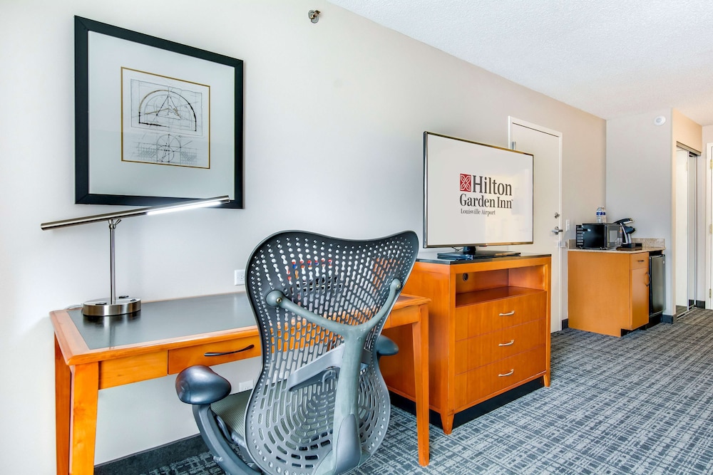 Hilton Garden Inn Louisville Airport - photo 28