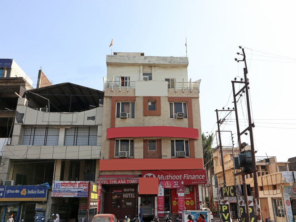 OYO 3735 Hotel Chilana Tower — hotel in Rudrapur