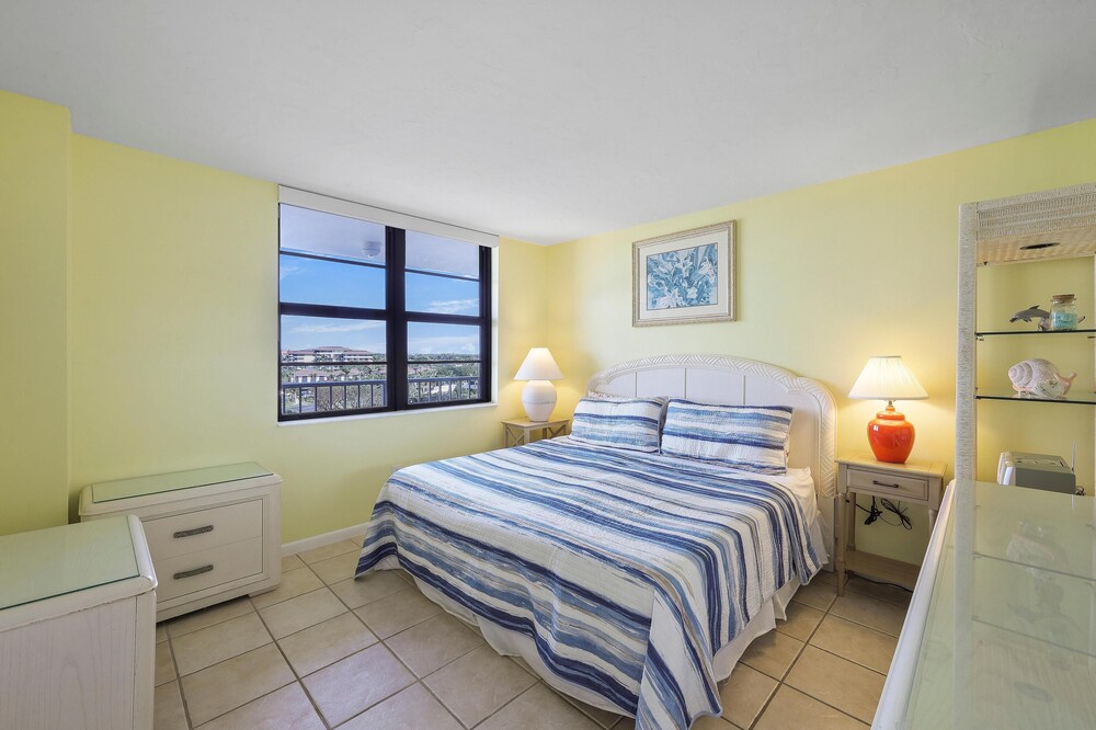 South Seas Tower 3 603 - photo 12