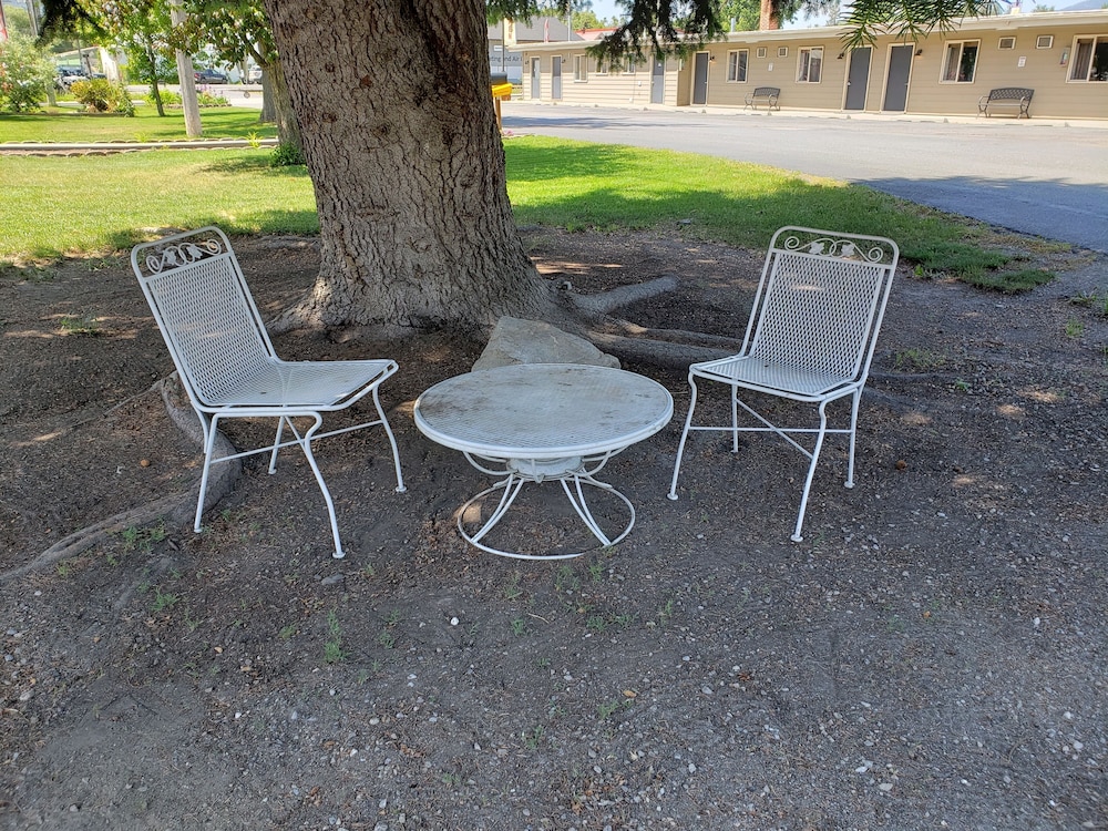Chewelah Motel and RV Park - photo 109