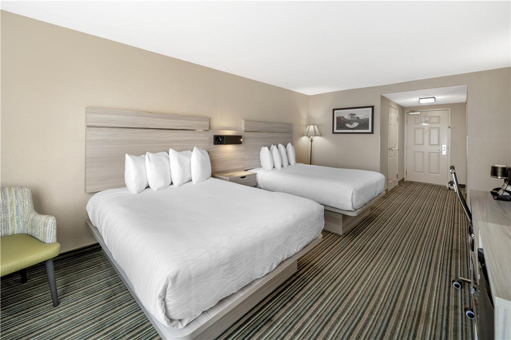Best Western Plus Twin View Inn & Suites - photo 20
