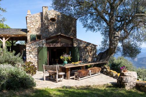 Magnifique Bergerie AMORE vue panoramique mer et montagne in Cargese, France
