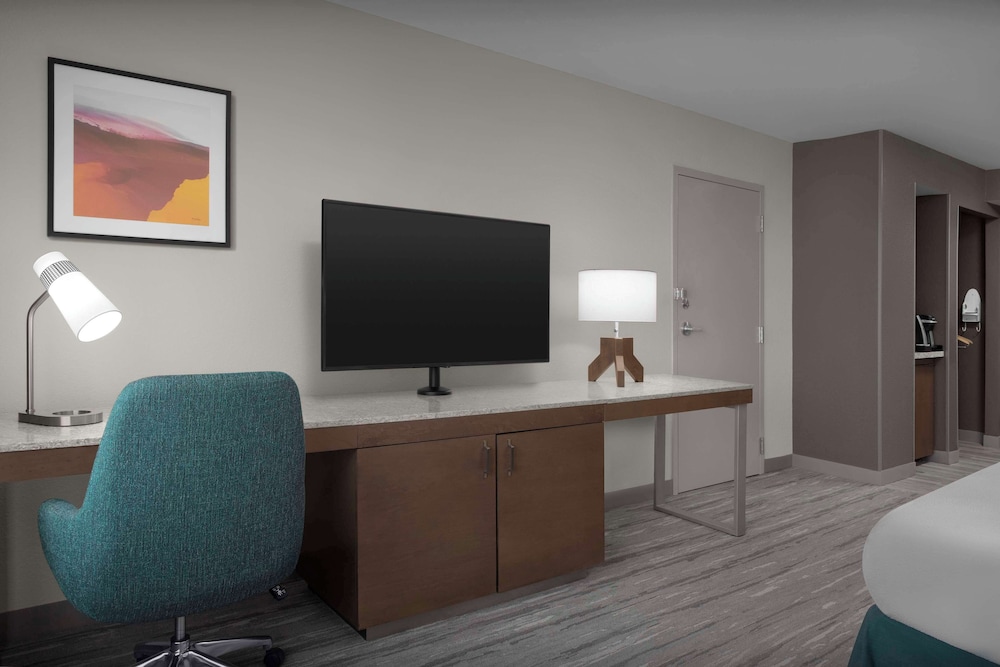 Hilton Garden Inn Atlanta North Johns Creek - photo 17