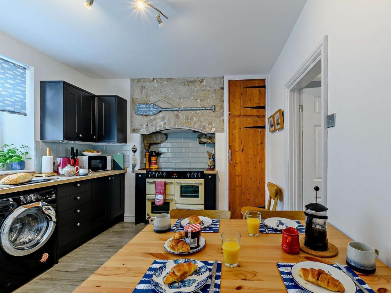 3 Bed in Amble 93015 — Amble — photo 3