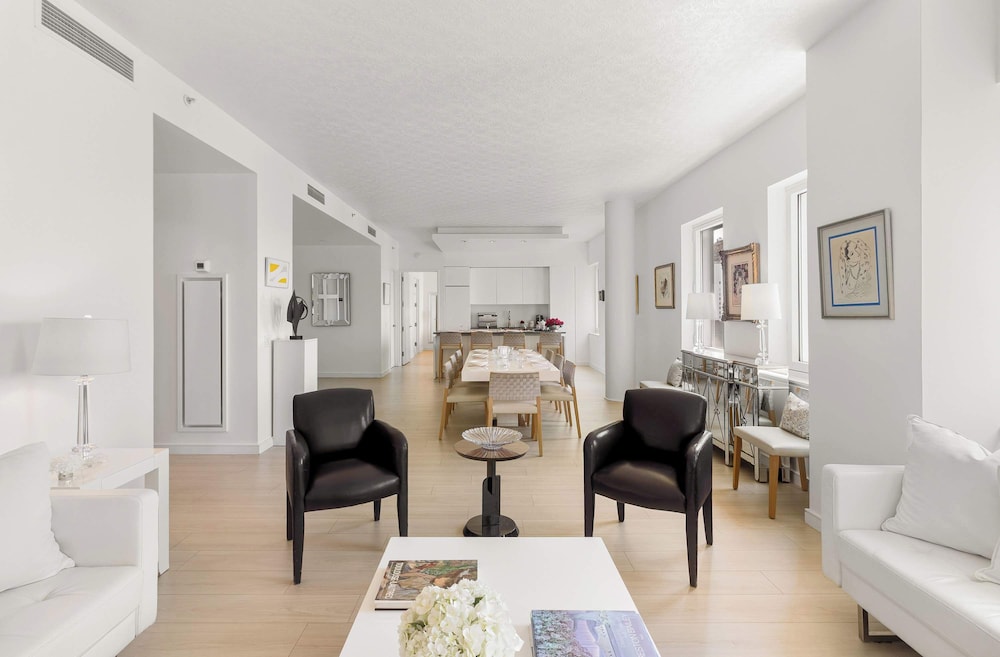 Manhattan Exclusive Apartment Midtown NYC Luxury Penthouse Sleeps 8 — 4-Star Luxury Hotel in New York City, United States