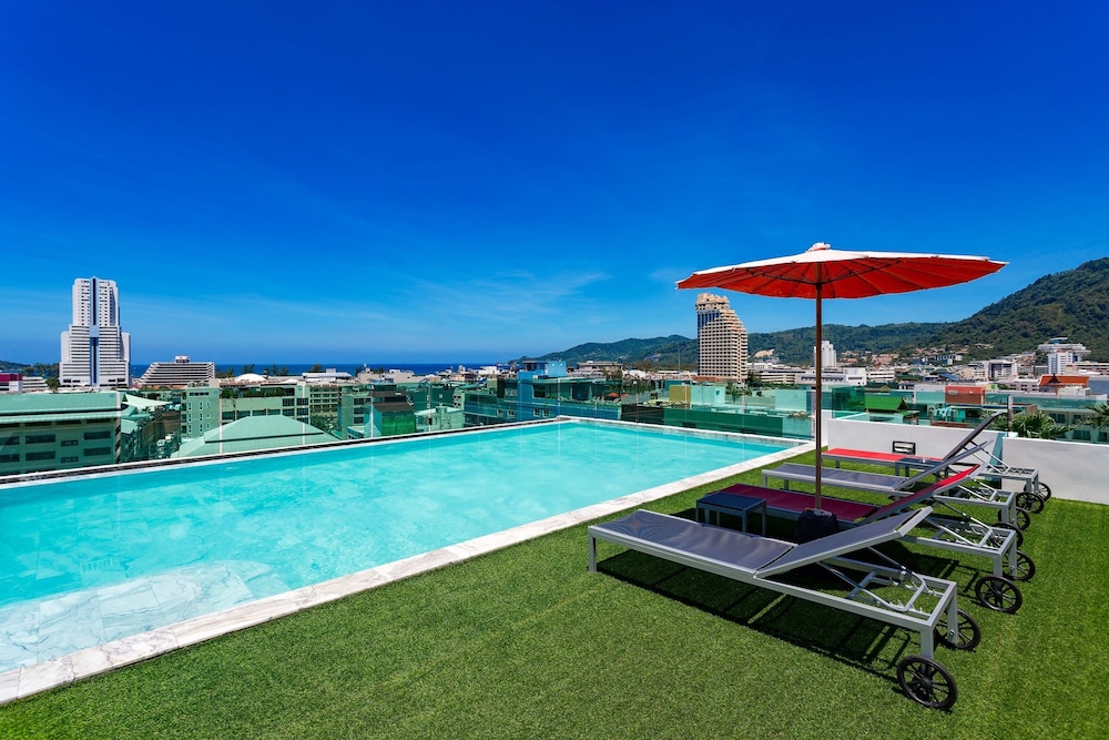 Neon Patong - last minute hotel in Phuket