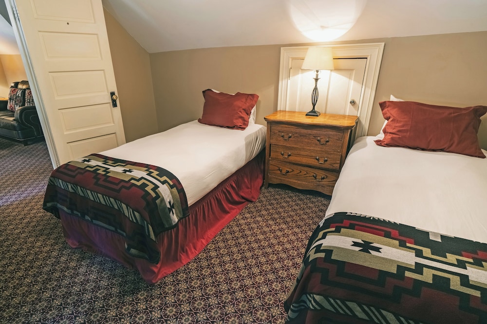 The Historic Redstone Inn - photo 34
