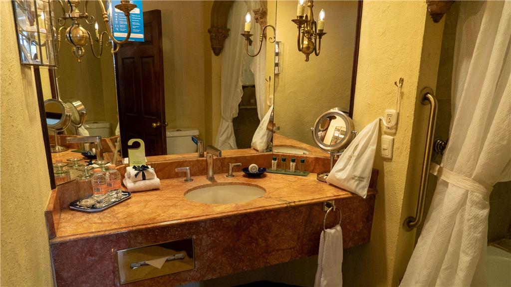 Master Suite bathroom