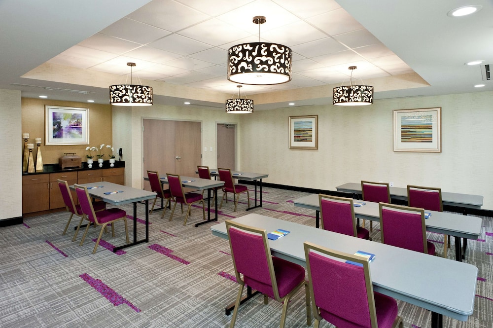 Hampton Inn & Suites Jackson Ridgeland - photo 70