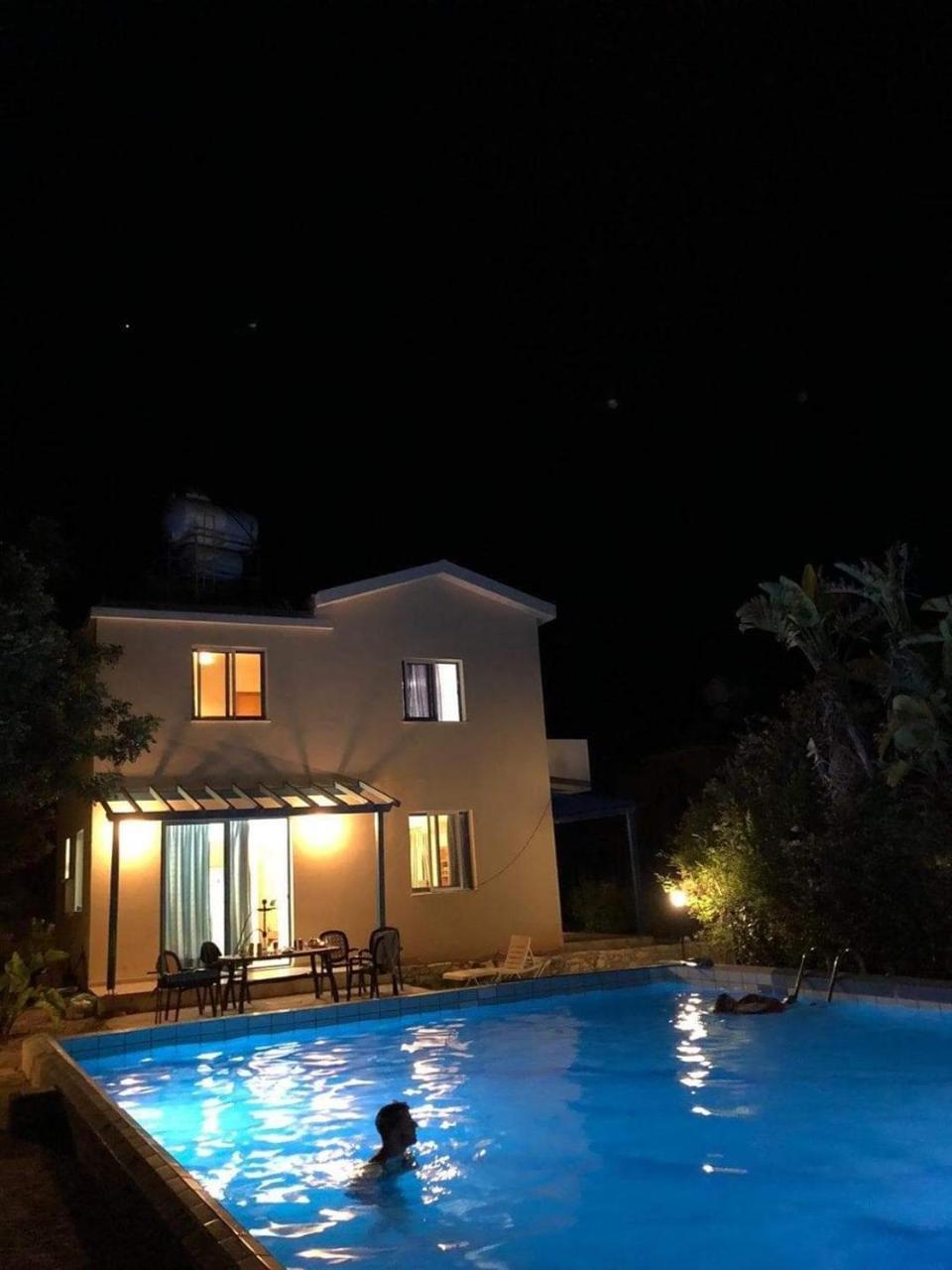 Queen Evridiki & Villa Panorama
