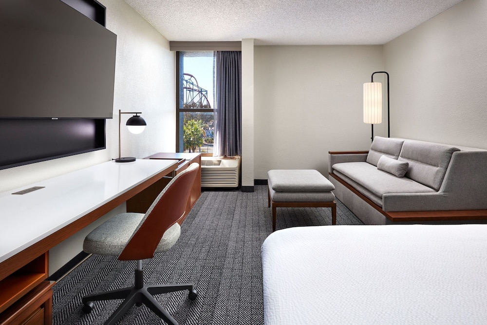 Courtyard by Marriott Vallejo Napa Valley - photo 18