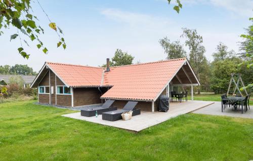 Holiday Home Asmandvej Ebeltoft Iii — 4-Star Luxury Hotel in Ebeltoft, Denmark