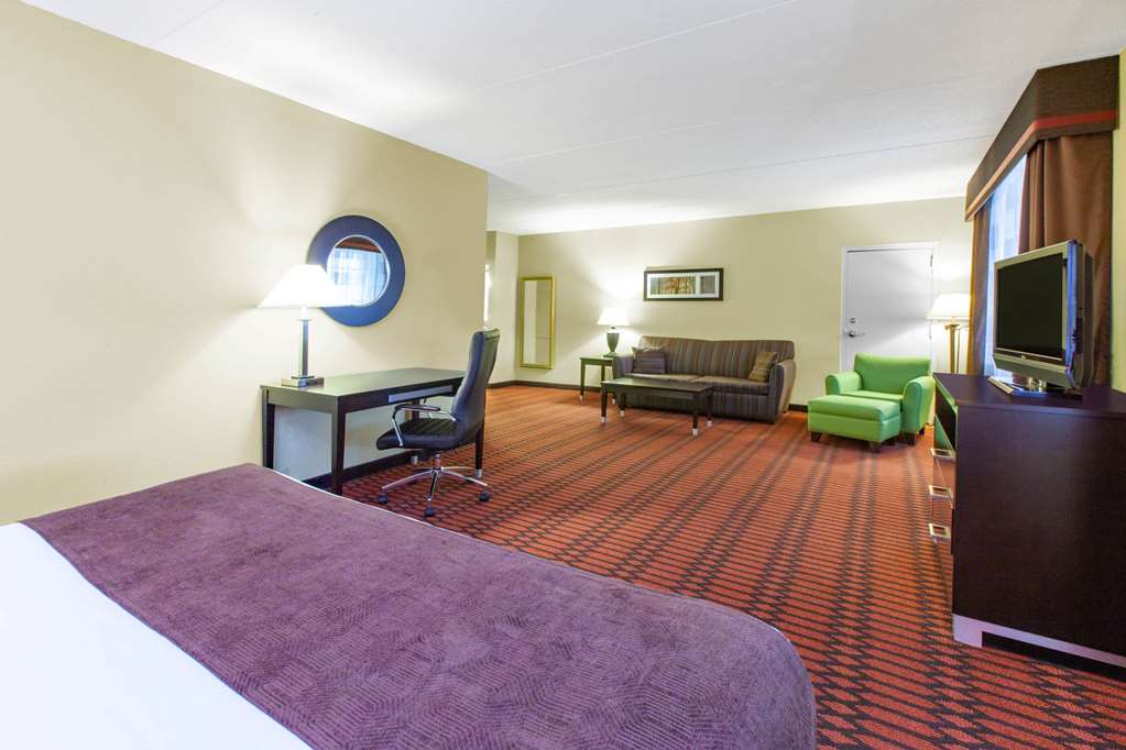 Baymont by Wyndham Harrisburg - photo 11